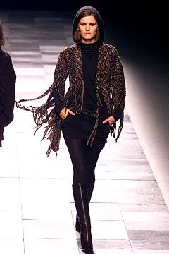 Look 28